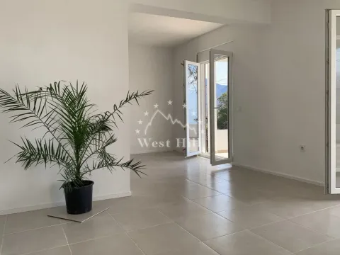 Prodaja, kuća, 180m², Zagrađe, Bar - image 4