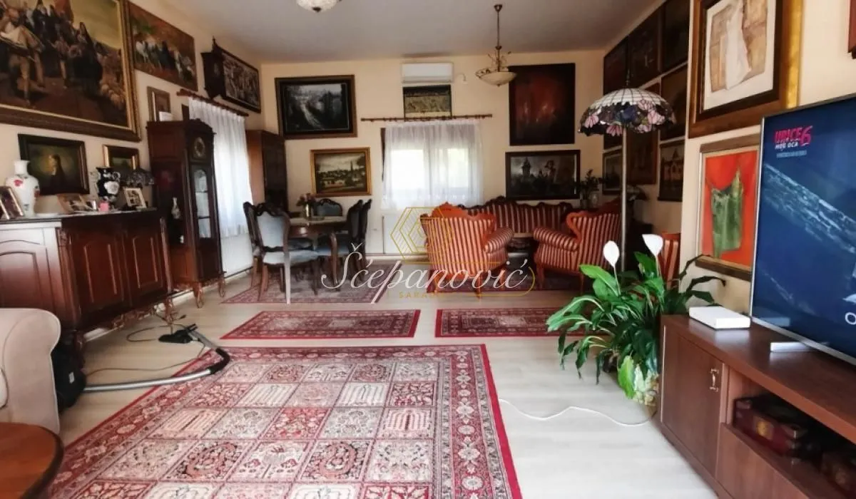 Prodaja, kuća, 191m², Petrovaradin, Novi Sad