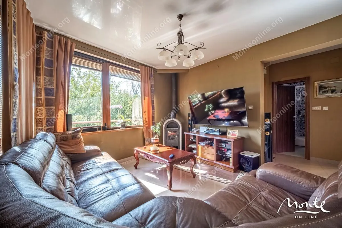 Prodaja, kuća, 250m², Bijela, Herceg Novi