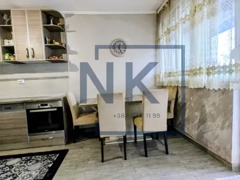 Rent, three bedroom apartment, 100m², Pejton, Podgorica - image 5