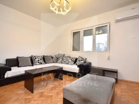 Izdavanje, dvosoban stan, 65m², Masline, Podgorica - image 2