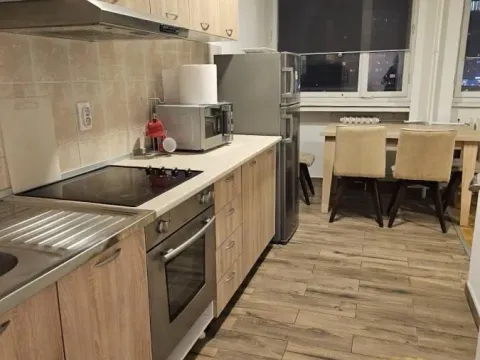 Izdavanje, dvosoban stan, 62m², Novi Beograd Blok 21, Novi Beograd Sve Podlokacije - image 5