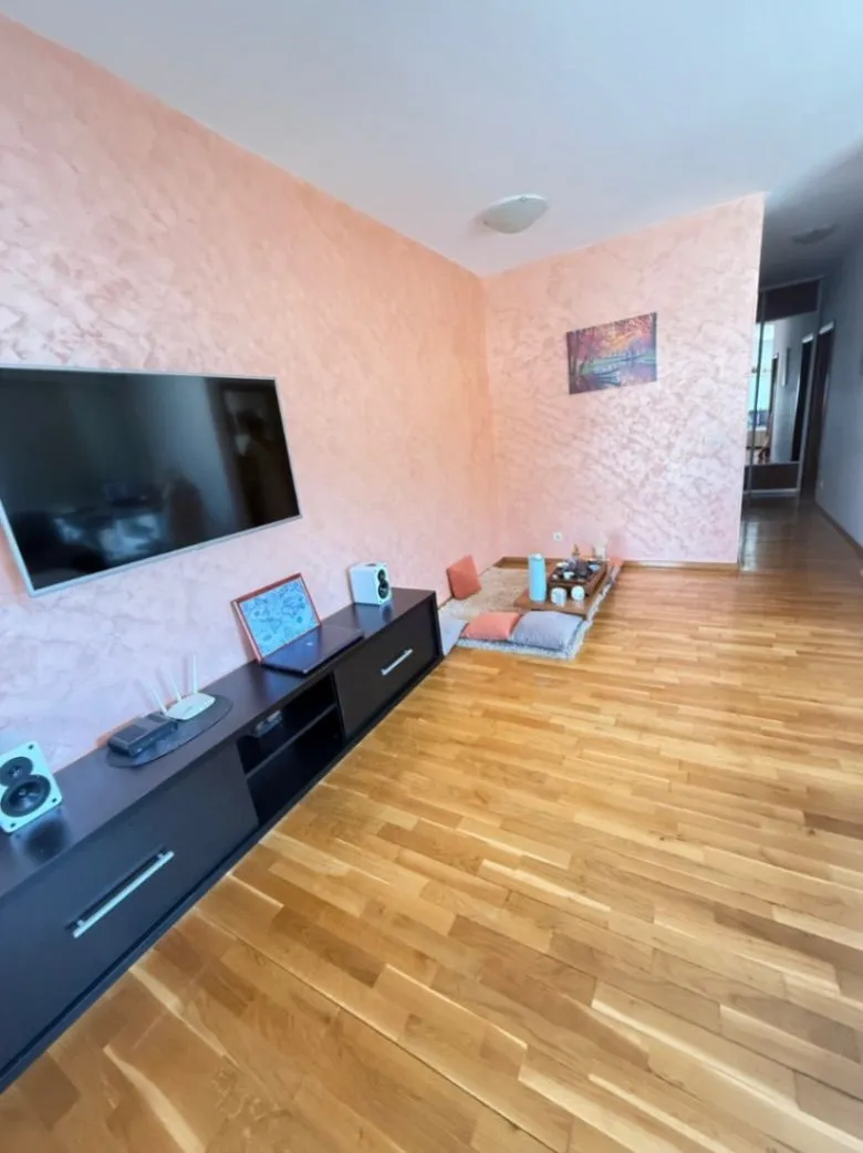 Prodaja, jednosoban stan, 54m², Centar, Budva