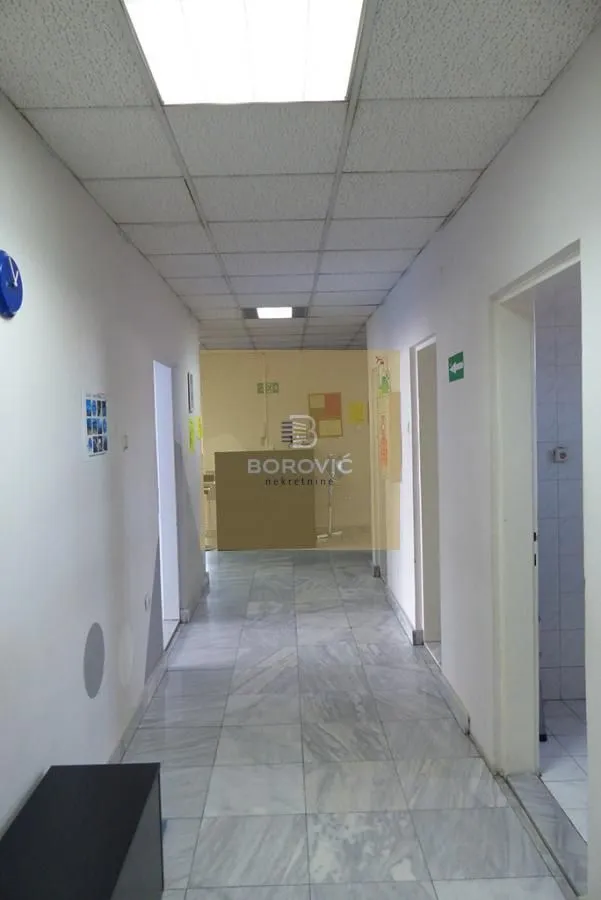 Sale, office space, 273m², Banovo Brdo, Beograd