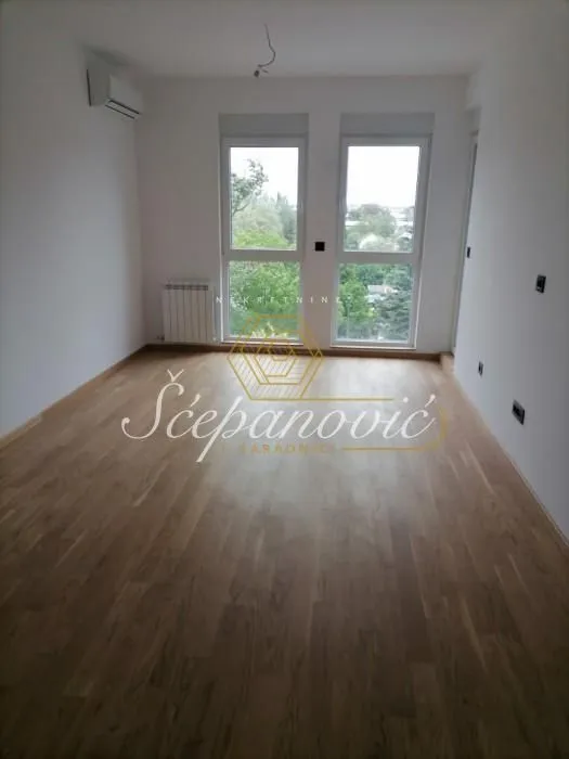 Prodaja, dvosoban stan, 45m², Sajam, Novi Sad Sve Podlokacije
