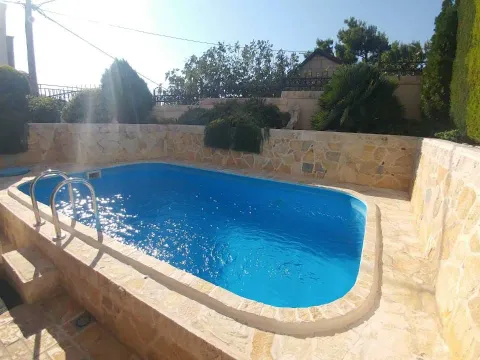 Sale, house, 200m², Bar, Crna Gora - image 12