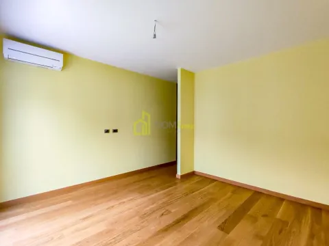 Prodaja, trosoban stan, 148m², Kruševac, Podgorica - image 7