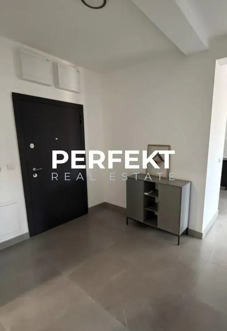 Prodaja, trosoban stan, 68m², Pančevo, Srbija
