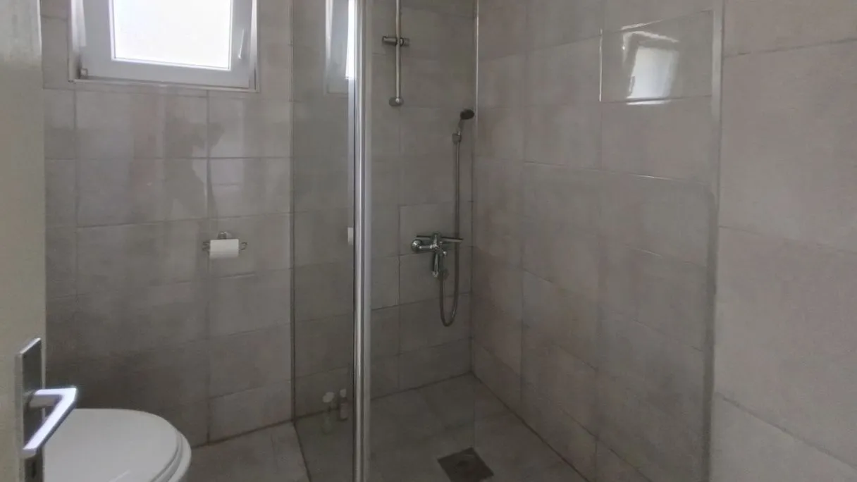 Prodaja, kuća, 170m², Lozničko Polje, Loznica