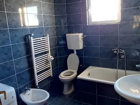 Rent, three bedroom apartment, 130m², Dahna, Podgorica - image 15