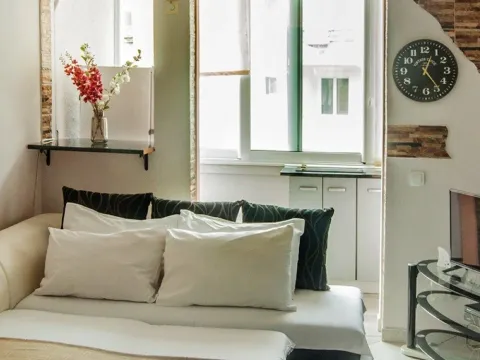 Sale, one bedroom apartment, 21m², Bečići, Budva - image 2