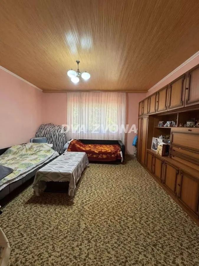 Prodaja, kuća, 221m², Žitište, Zrenjanin