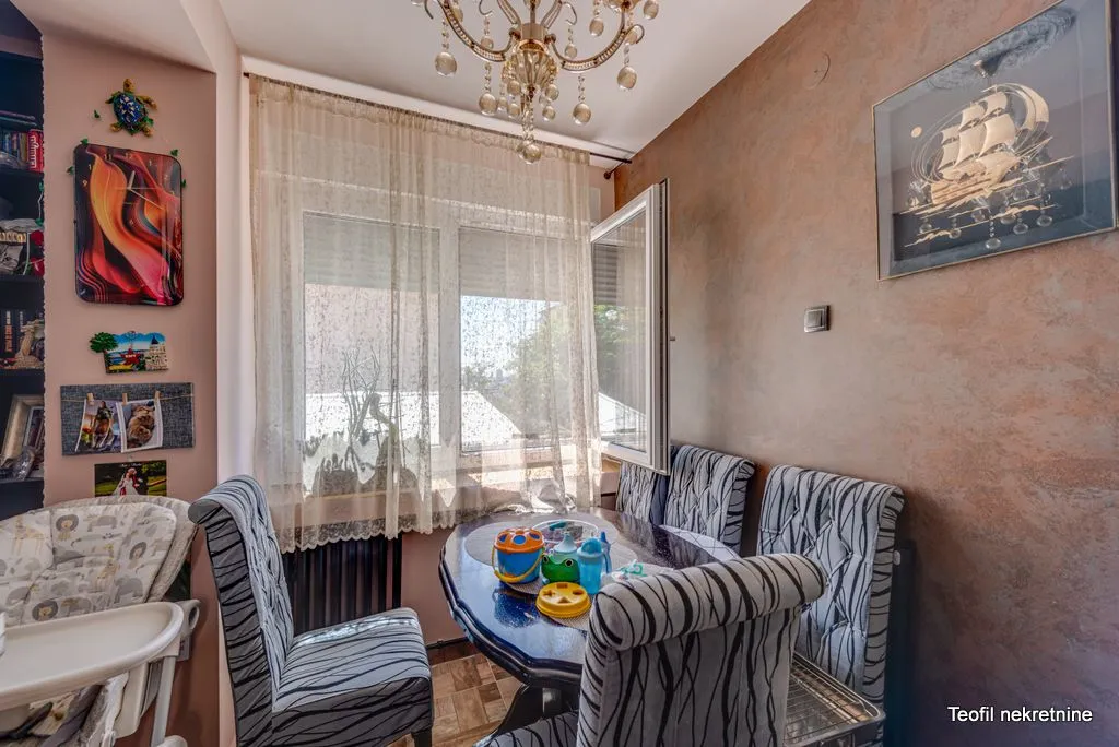 Sale, two bedroom apartment, 84m², Vračar, Šid