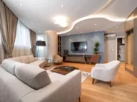 Izdavanje, dvosoban stan, 78m², Centar, Novi Sad - image 1