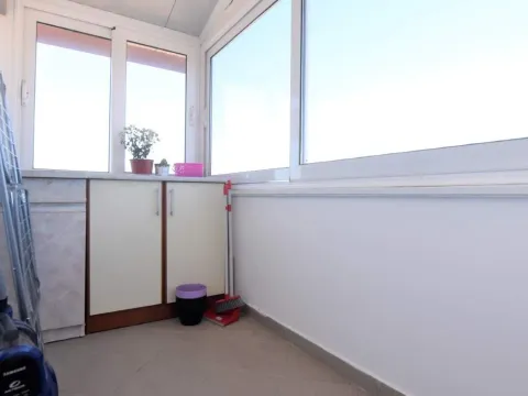 Prodaja, jednosoban stan, 43m², Stari Aerodrom, Podgorica - image 11