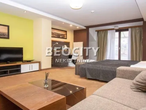 Stan in Dedinje Sve Podlokacije