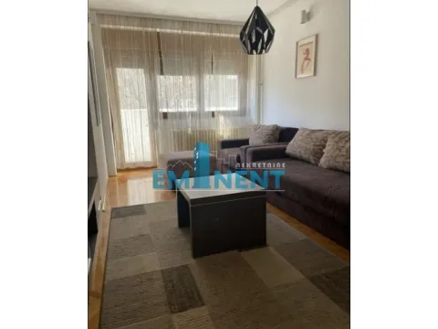 Izdavanje, trosoban stan, 64m², Tašmajdan, Palilula Sve Podlokacije - image 2