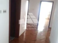 Prodaja, kuća, 323m², Ruma, Srbija - image 8