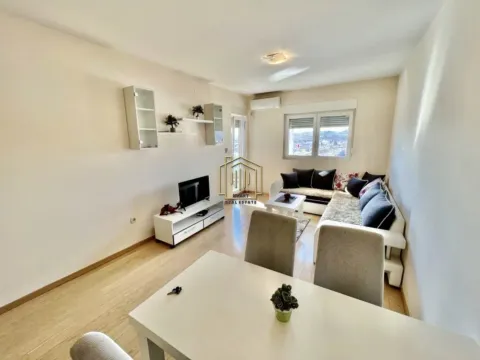 Prodaja, jednosoban stan, 47m², City Kvart, Podgorica - image 2