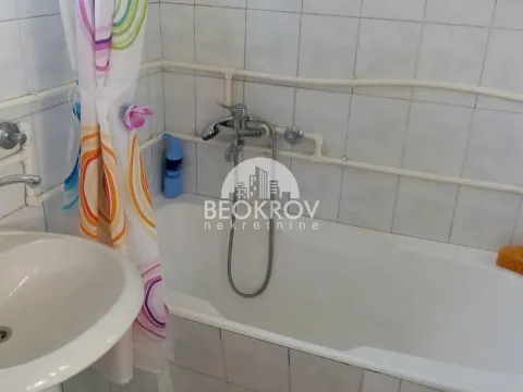 Sale, house, 200m², Čukarica, Beograd - image 10