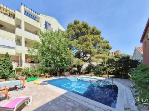 Sale, one bedroom apartment, 65m², Podmaine, Budva - image 28