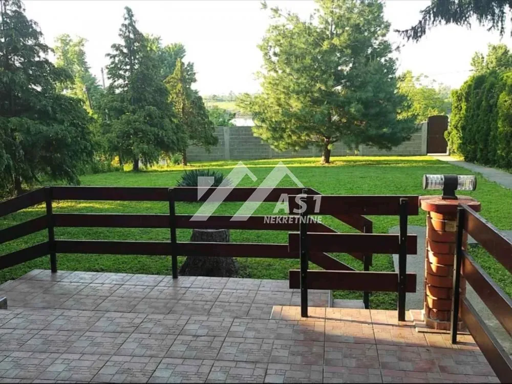 Izdavanje, kuća, 120m², Čerević, Beočin