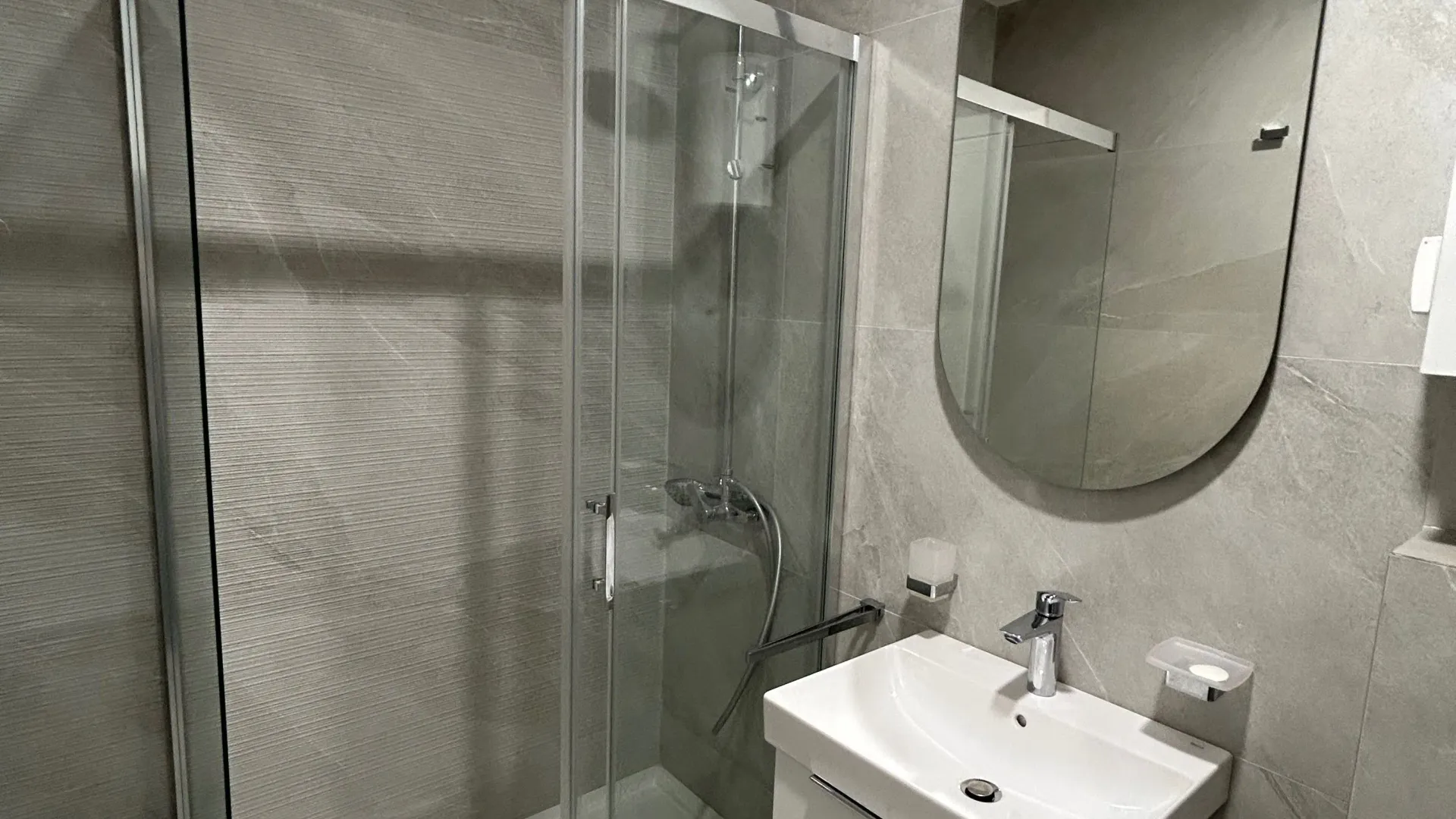 Rent, one bedroom apartment, 49m², Central Point, Podgorica
