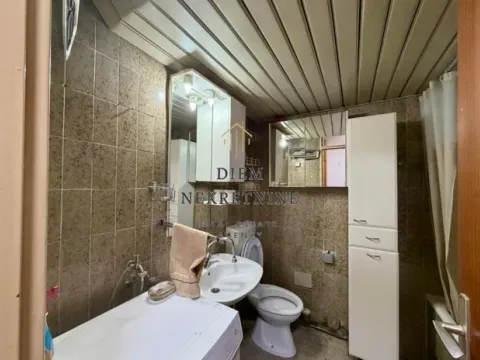 Rent, studio apartment, 32m², Makedonsko naselje, Bar - image 2