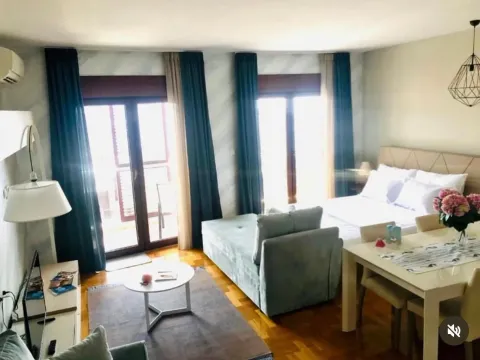 Sale, one bedroom apartment, 45m², Bečići, Budva - image 5