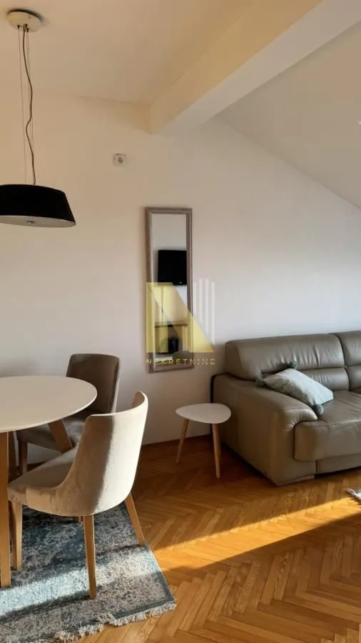 Izdavanje, dvosoban stan, 43m², Bulevar Oslobodjenja, Novi Sad Sve Podlokacije