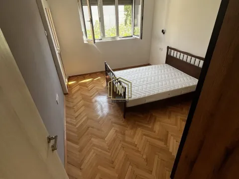 Izdavanje, dvosoban stan, 70m², Masline, Podgorica - image 4