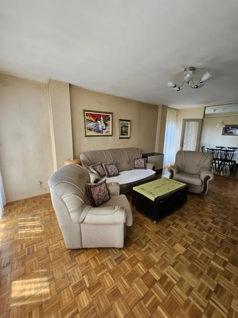 Prodaja, trosoban stan, 87m², Novi Beograd Blok 70, Novi Beograd Sve Podlokacije