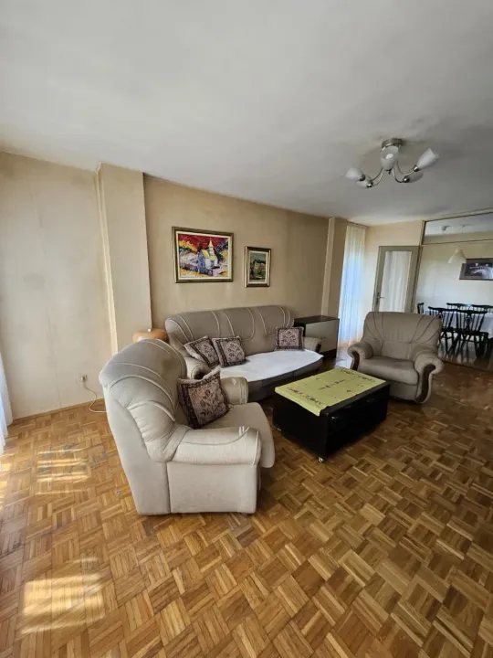 Prodaja, trosoban stan, 87m², Novi Beograd Blok 70, Novi Beograd Sve Podlokacije