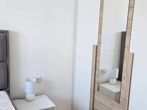 Rent, one bedroom apartment, 52m², Budva okolina, Budva - image 5