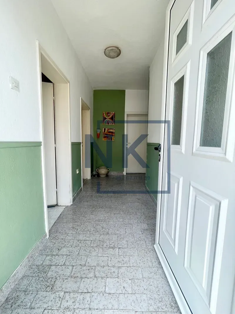 Izdavanje, dvosoban stan, 70m², Stari Aerodrom, Podgorica