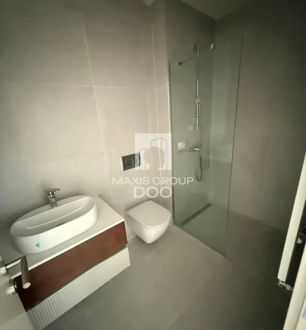 Sale, two bedroom apartment, 79m², Savski Venac, Beograd