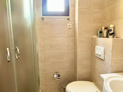 Sale, one bedroom apartment, 43m², Budva, Crna Gora - image 14