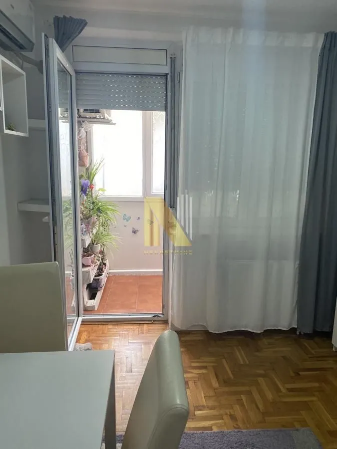 Izdavanje, jednosoban stan, 35m², Sajmište, Novi Sad
