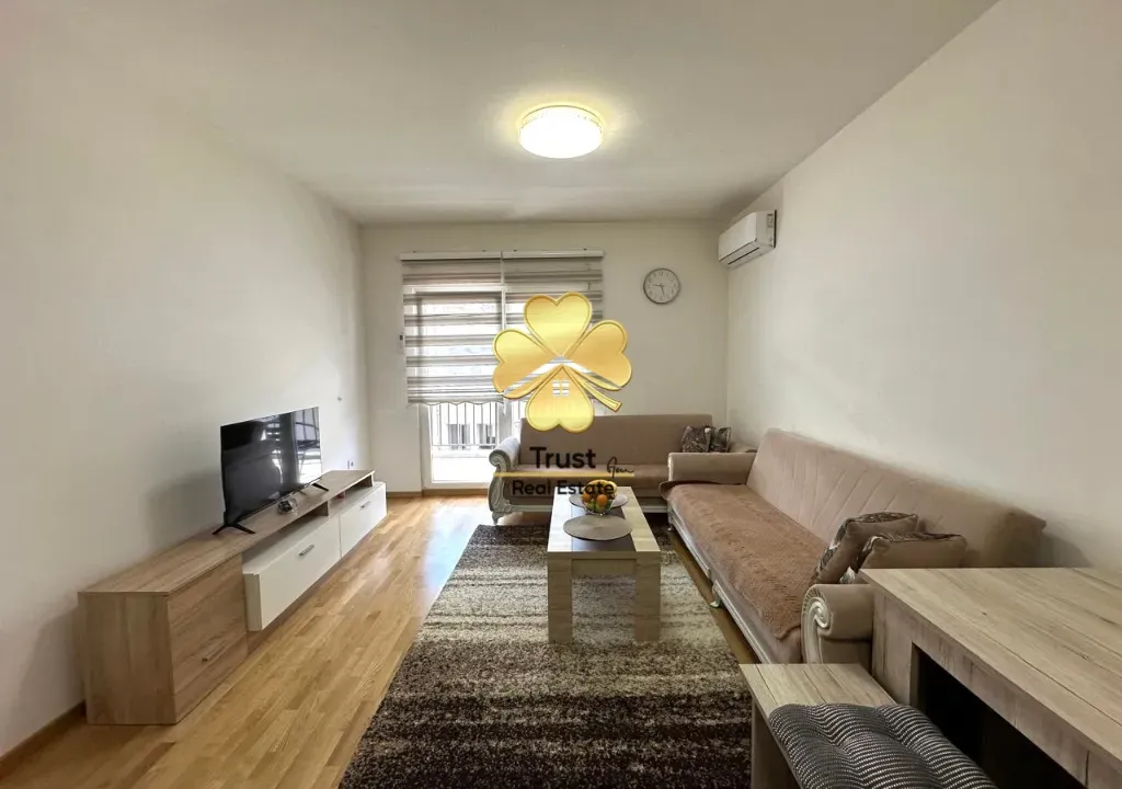 Izdavanje, jednosoban stan, 50m², Stara Varoš, Podgorica