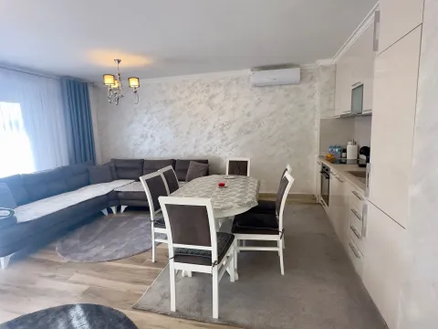 Sale, two bedroom apartment, 76m², Pržno, Budva - image 4