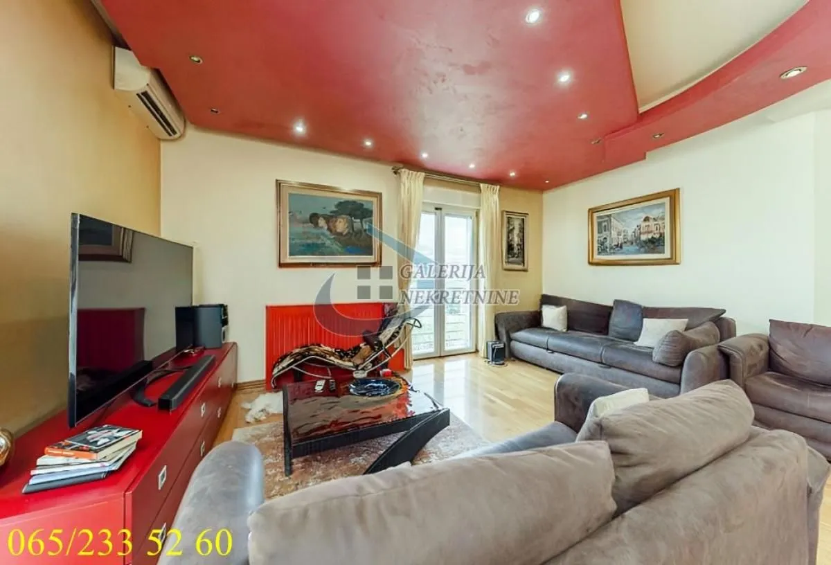 Sale, four bedroom apartment, 142m², Savski Venac, Beograd