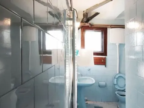 Sale, house, 240m², Loznica, Srbija - image 6