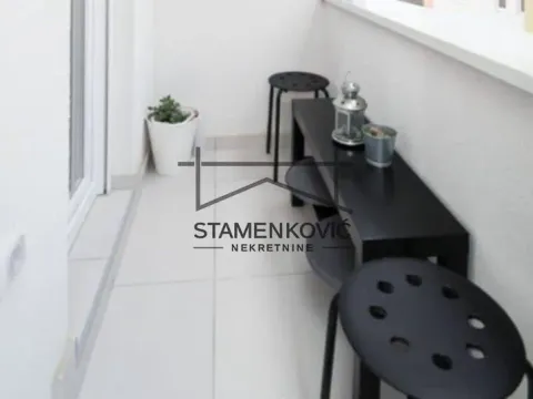 Izdavanje, jednosoban stan, 35m², Rotkvarija, Novi Sad Sve Podlokacije - image 5