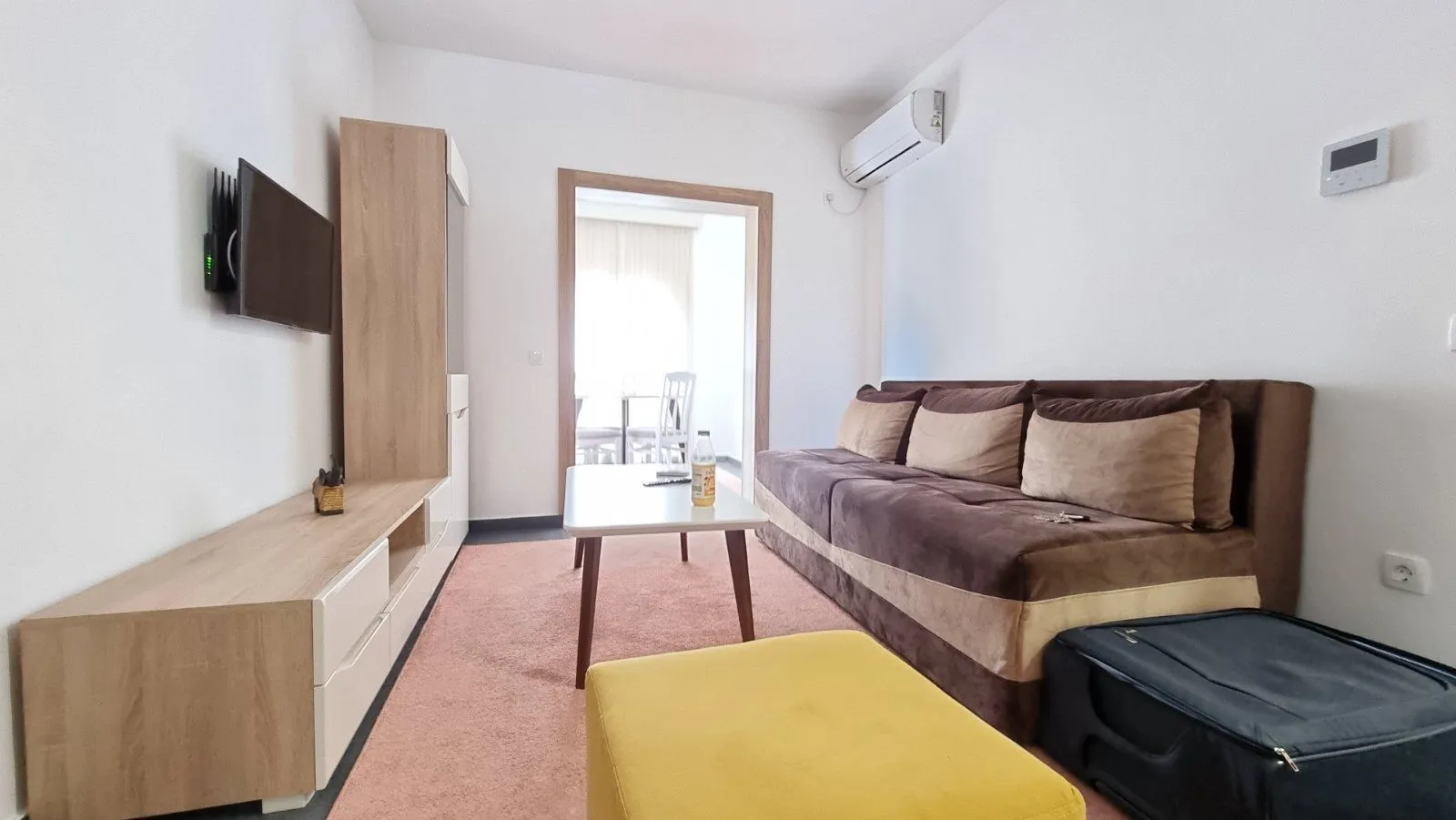 Izdavanje, jednosoban stan, 37m², Lastva Grbaljska, Kotor