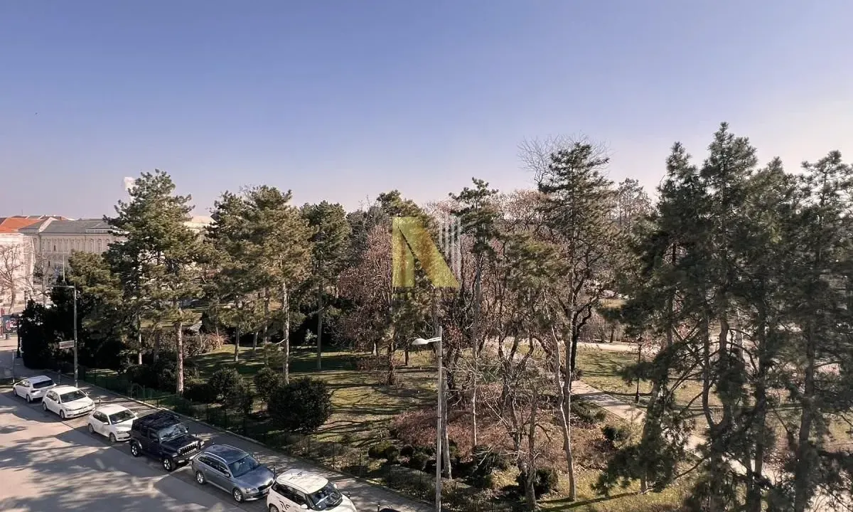 Rent, office space, 171m², Centar, Novi Sad