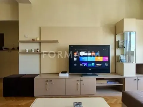 Izdavanje, dvosoban stan, 50m², Palilula Sve Podlokacije, Beograd - image 11