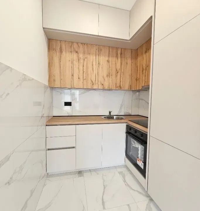 Izdavanje, jednosoban stan, 44m², City Kvart, Podgorica