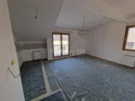 Prodaja, dvosoban stan, 63m², Kluz, Zvezdara Sve Podlokacije - image 5