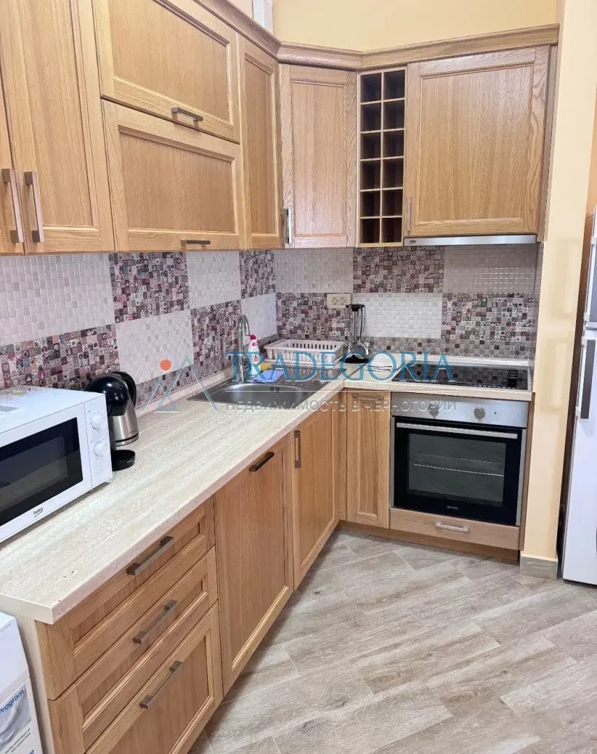 Prodaja, dvosoban stan, 93m², Bečići, Budva