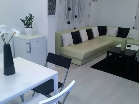 Sale, house, 290m², Šušanj, Bar - image 4